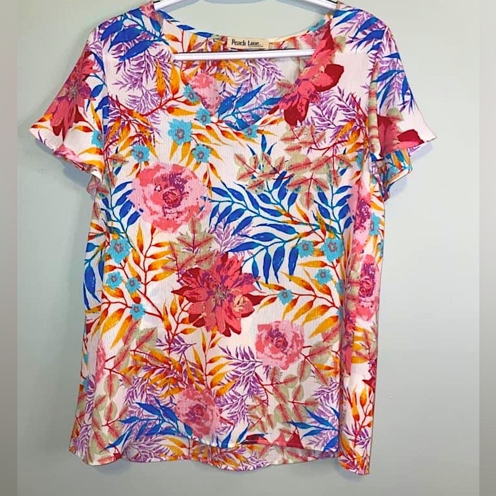 Peach Love Multicolor Floral V-Neck Top